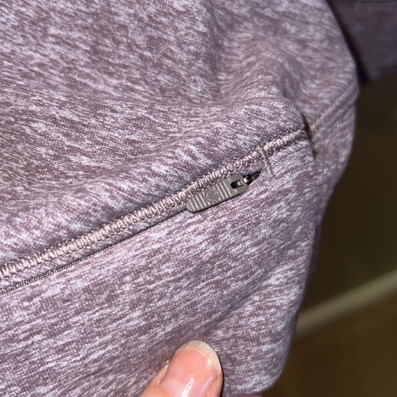 Lululemon Cypress Kiss 1/2 Zip Size 8 EUC $98 - Picture 11 of 15